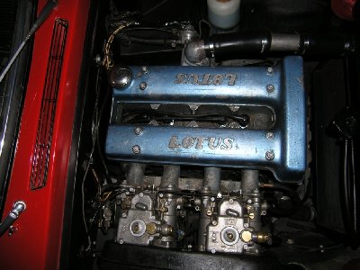Elan engine bay from above 1 compressed.JPG and 